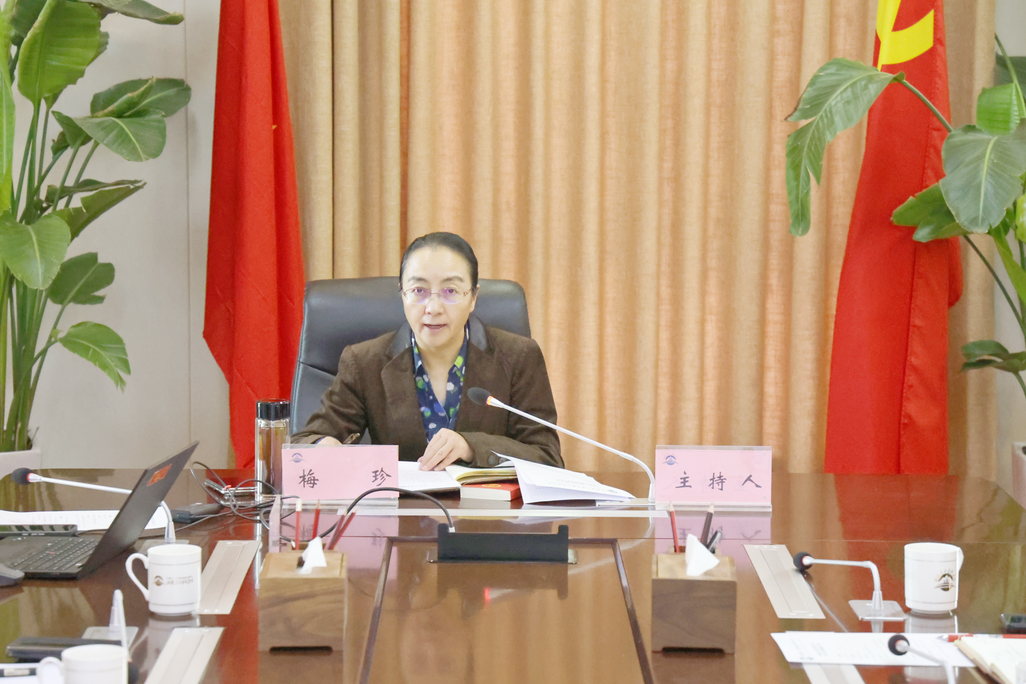 196392269441069294194720292 0H9A2142_副本.png